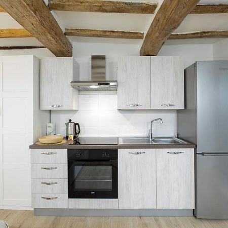Luxury Suite In The Center I Private Patio & Kitchen Bolonha Exterior foto